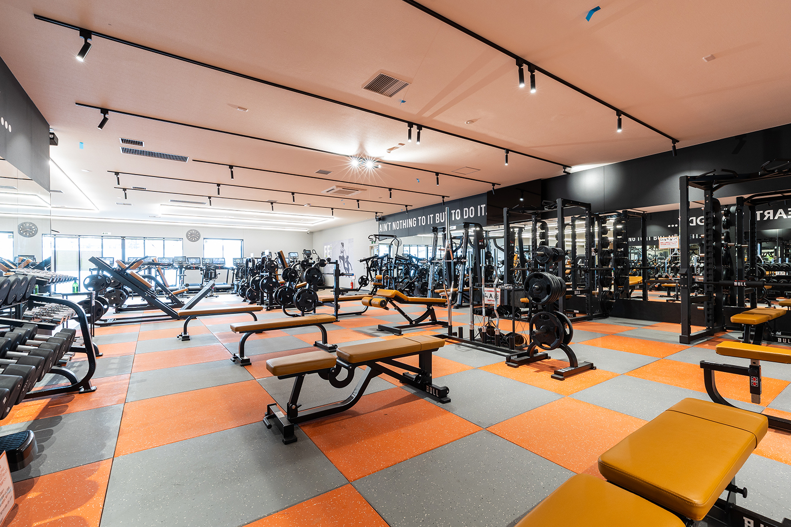 フレスポ佐久インター店 | フィットイージー［FIT-EASY］ 店舗サイト